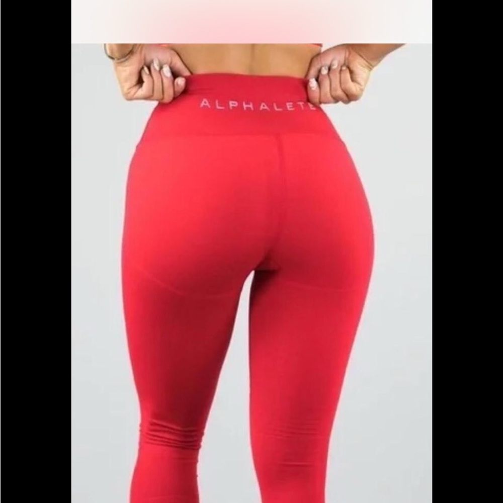 Alphalete revival leggings style no longer sold .excellent condition .size xs .